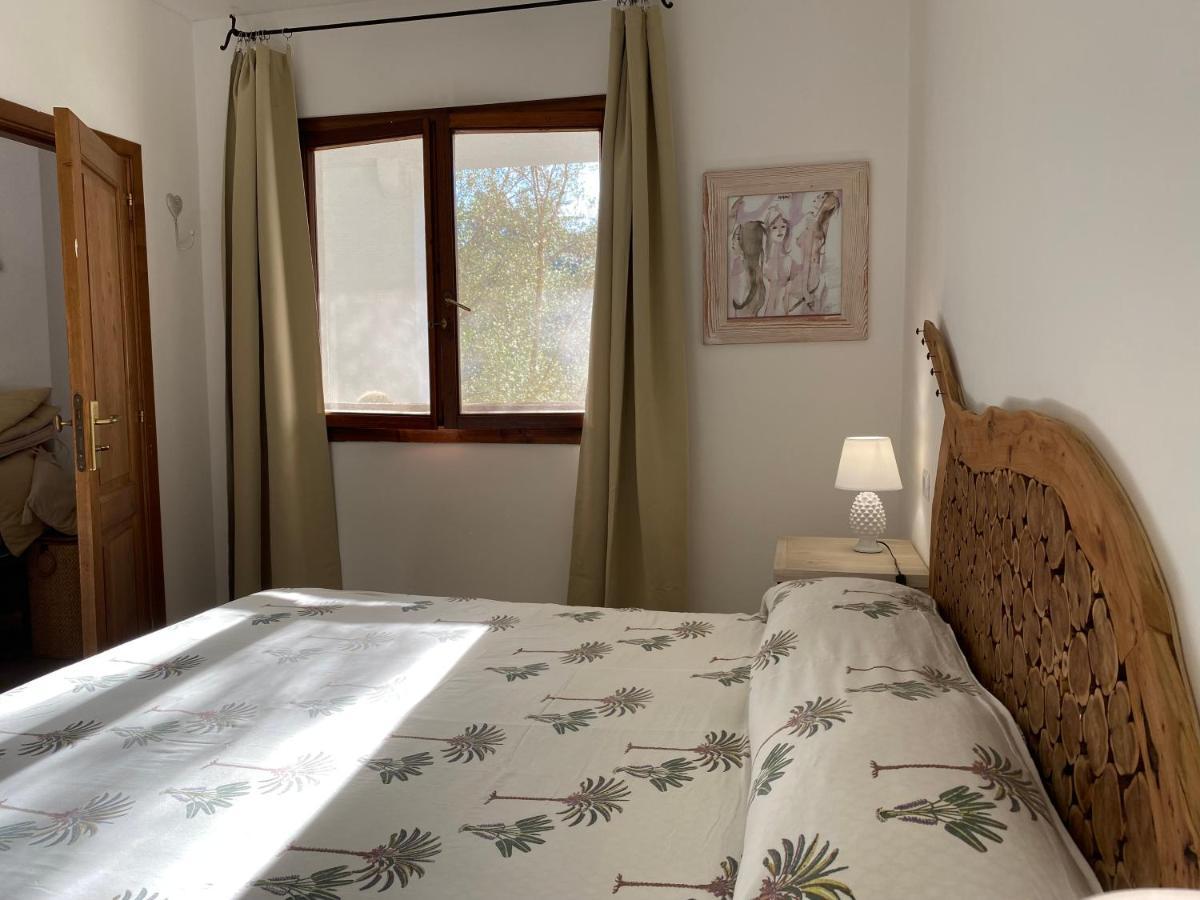 Casa Vacanza Malcusa San Pantaleo Eksteriør billede